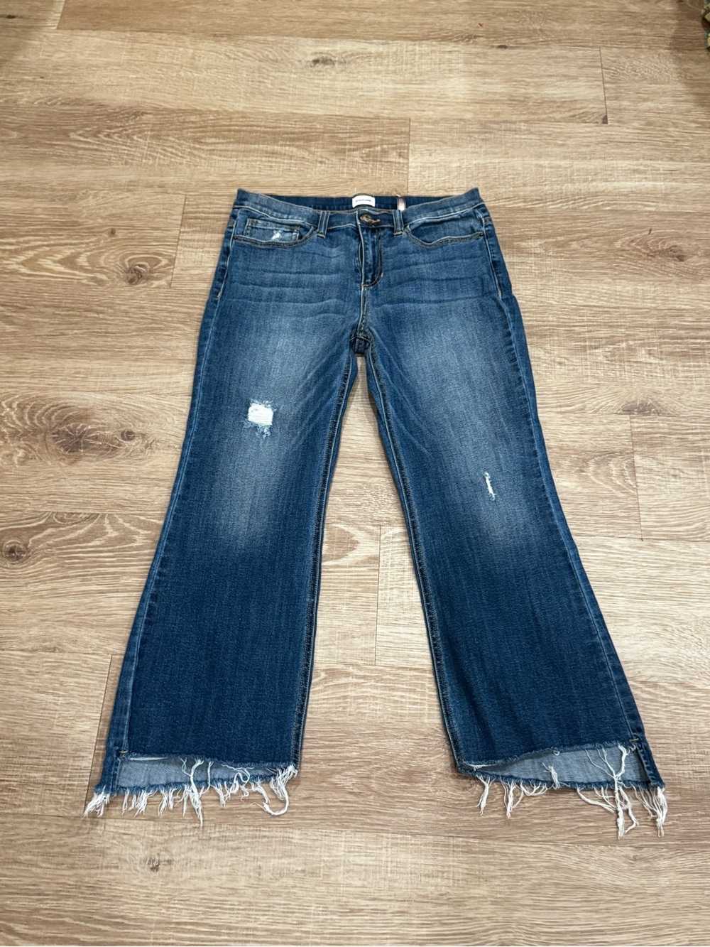 Sneak Peek Wide Leg Crop Jeans Raw Hem Distressed Medium Wash Size 11